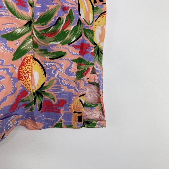 LF Peach Hibiscus Floral Print Elastic Waist Shorts Women's Size Small S NWT - Picture 4 of 7